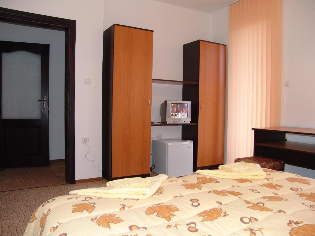 Tarnovski Dom Guest Rooms Weliko Tarnowo Zimmer foto