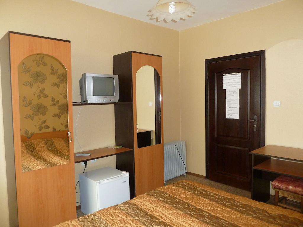 Tarnovski Dom Guest Rooms Weliko Tarnowo Exterior foto