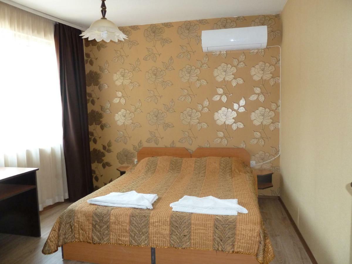Tarnovski Dom Guest Rooms Weliko Tarnowo Exterior foto