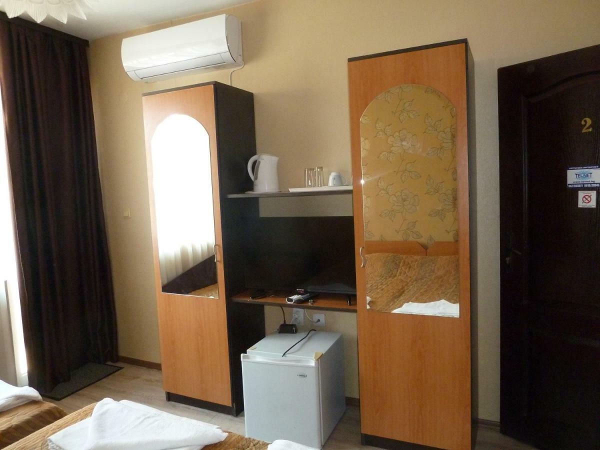 Tarnovski Dom Guest Rooms Weliko Tarnowo Exterior foto